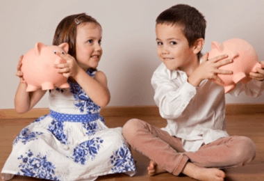 Creative ways to save money on family expenses