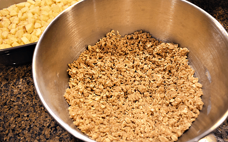 Apple crisp recipe - image of crumb topping