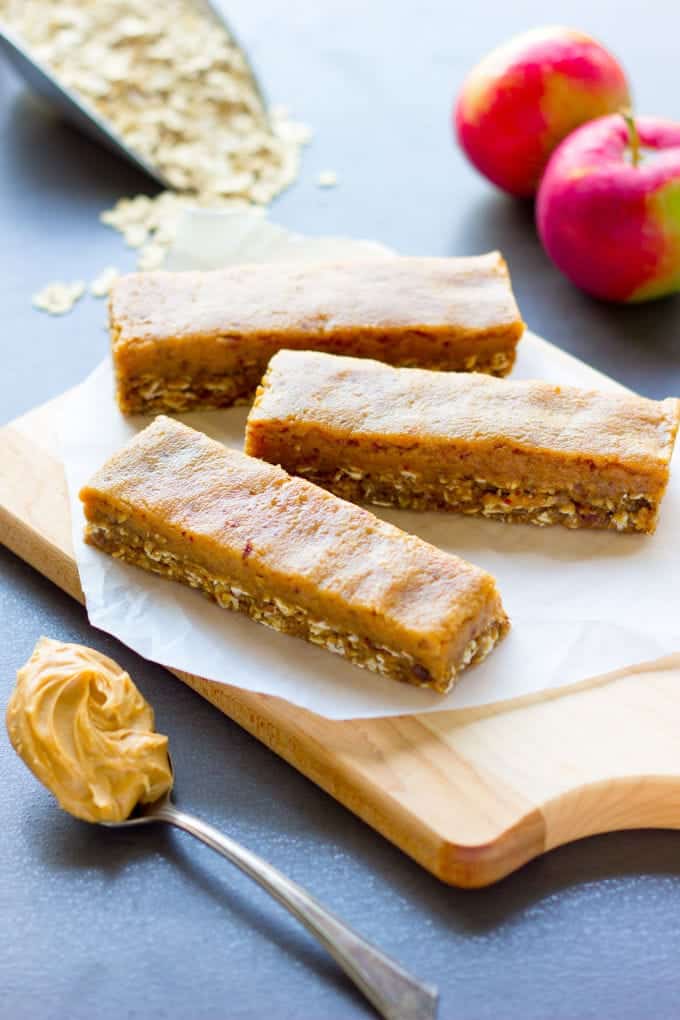 healthy breakfast recipe: Caramel apple pie bars
