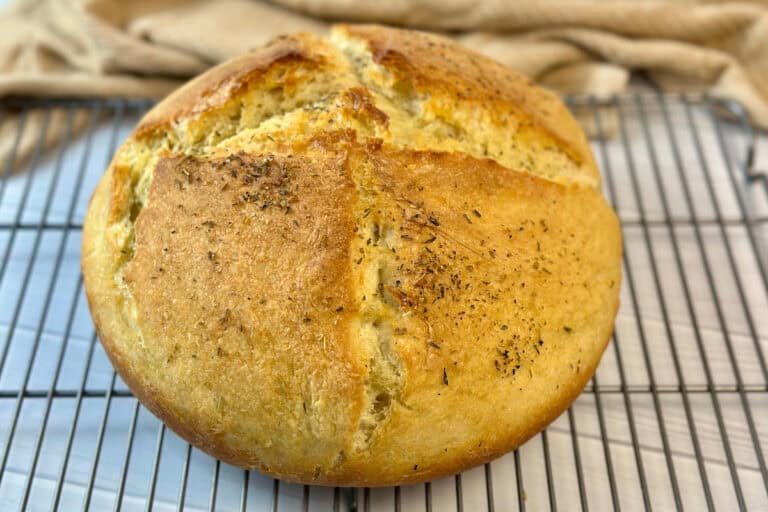Easy crusty artisan dutch oven bread