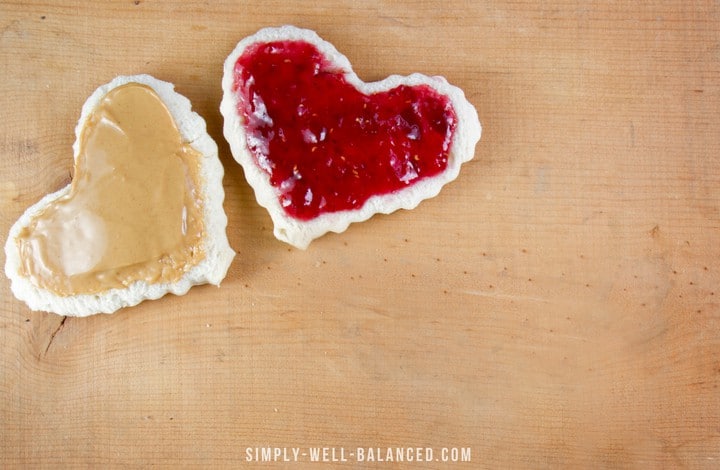 image of homemade uncrustables- idea for cheap lunch for kids