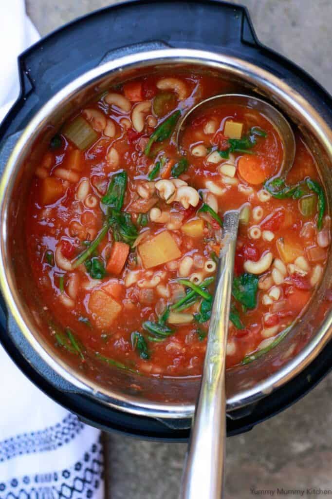 minestrone soup-low cost instant pot meal