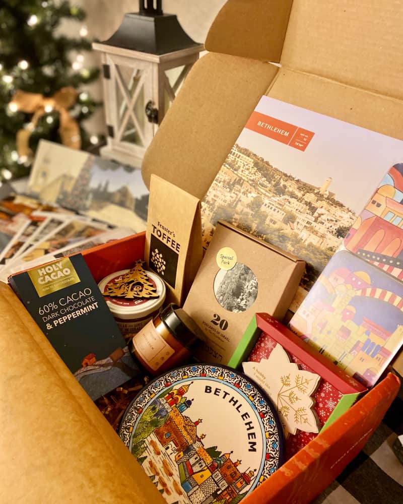 Artza Christmas box with foods and handcrafted goods from Israel. Advent tradition idea.