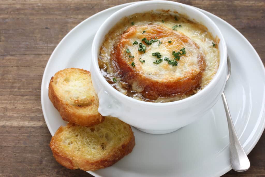 french onion soup- hearty soup image